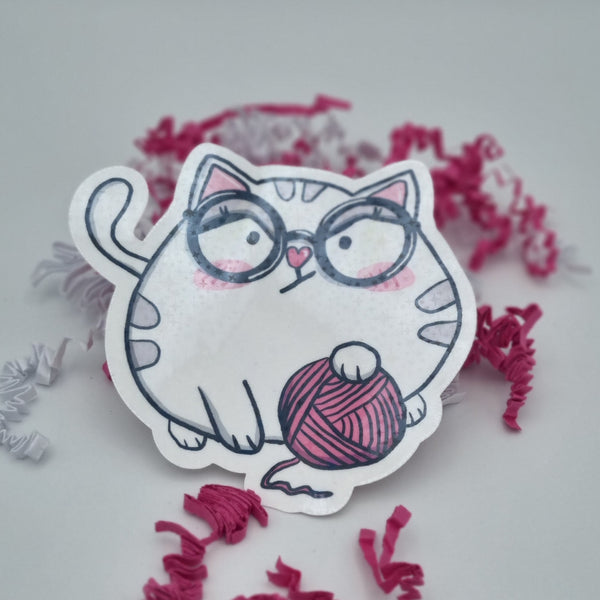 XL-Holo-Sticker "Mieze Wilma" -  Kritisch, aber charmant