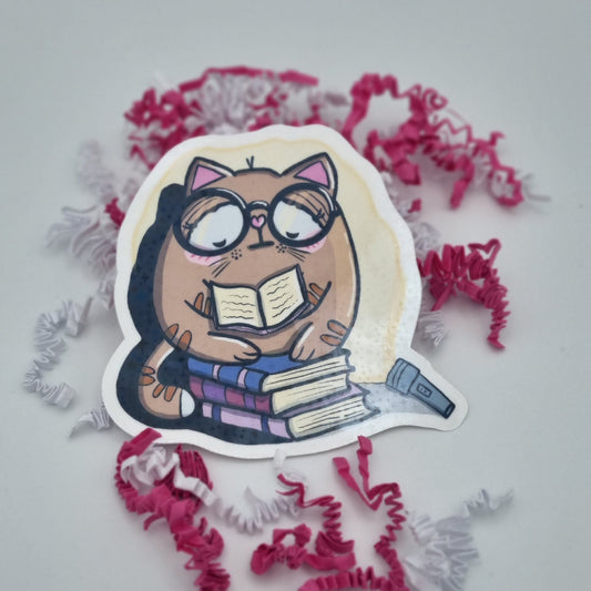 XL-Holo-Sticker "Mieze Frieda" – Die stille Lesekönigin